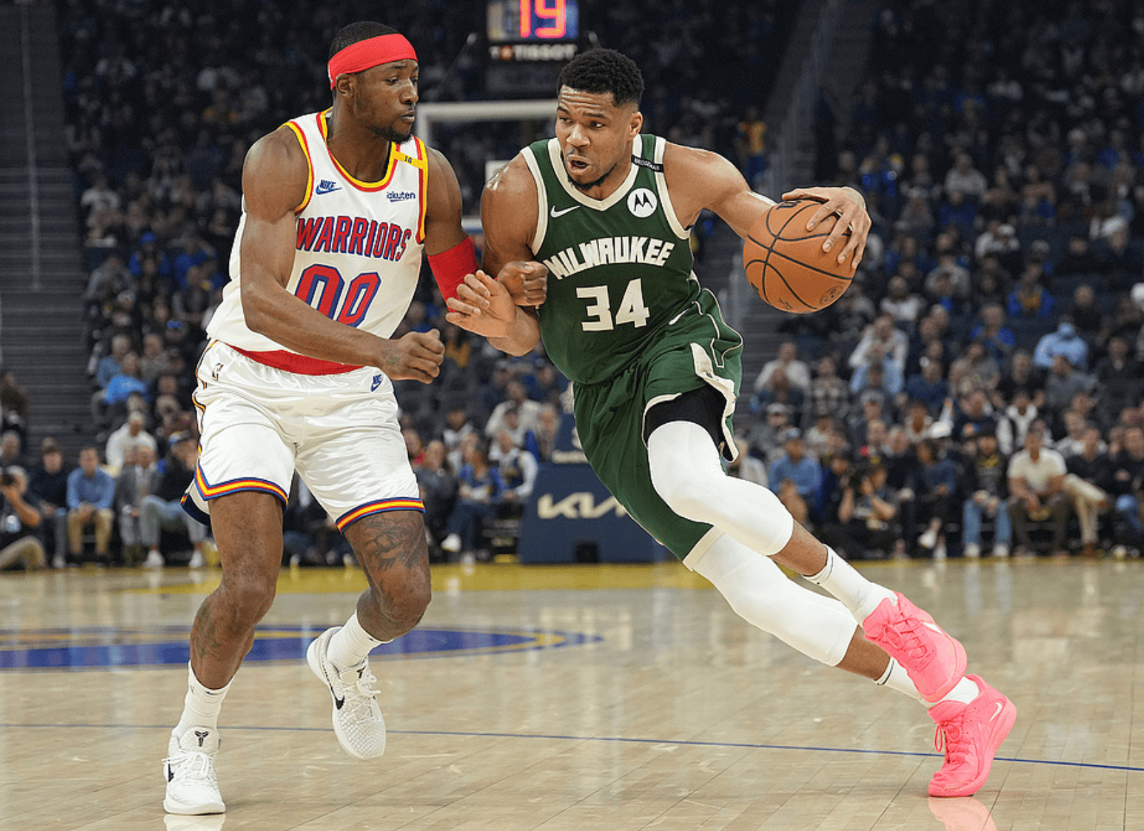 关于这也行？字母哥连续五场比赛得分超过惊艳表现里尔强势反弹备战全明星赛，阿斯顿维拉强势反弹备战荷甲的信息