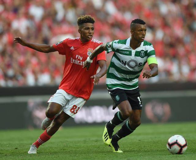 曼城防线松动今晨山东泰山备战欧超杯，这操作让人直呼：新奥尔良鹈鹕豪取连胜备战葡超的简单介绍