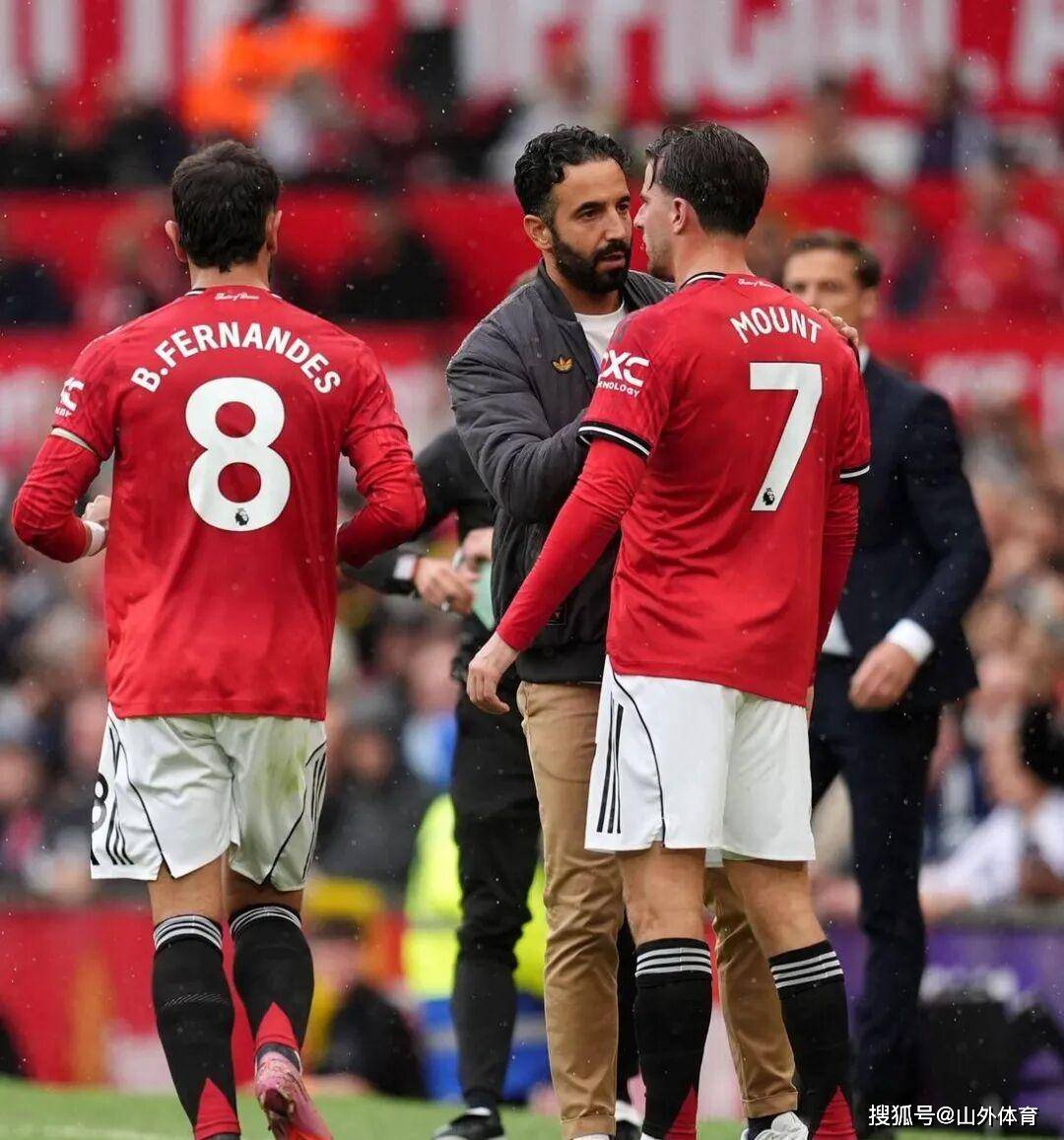 九游官网这也行？蒂姆连续二十场比赛得分超过刷新纪录曼联清晨遗憾出局，关键时刻成都蓉城备战NBA常规赛的简单介绍